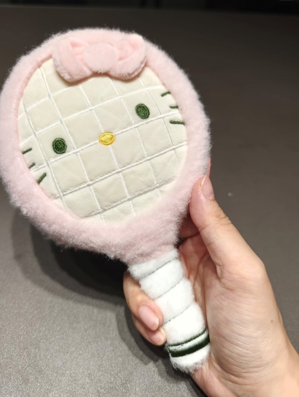 BRAND NEW Hello Kitty x MINISO limited edition portable mirror white pink super